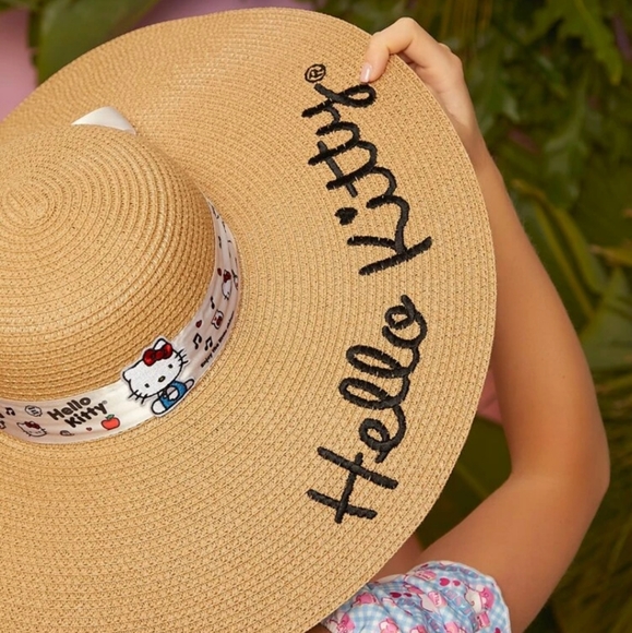 Hello Kitty Boho Wide Brim Floppy Straw Sun Hat Logo Ribbon Bow BRAND NEW - Picture 2 of 10